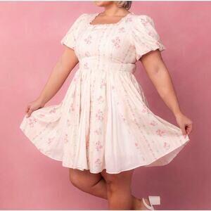 Ivy City Co. Flowers For All dress in vintage floral